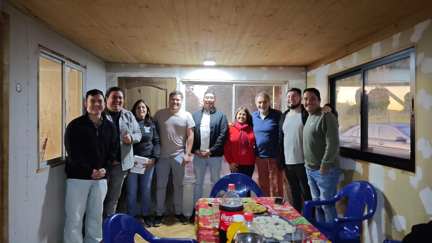 Lee más sobre el artículo Reunión con candidatos a alcalde y concejales de Navidad