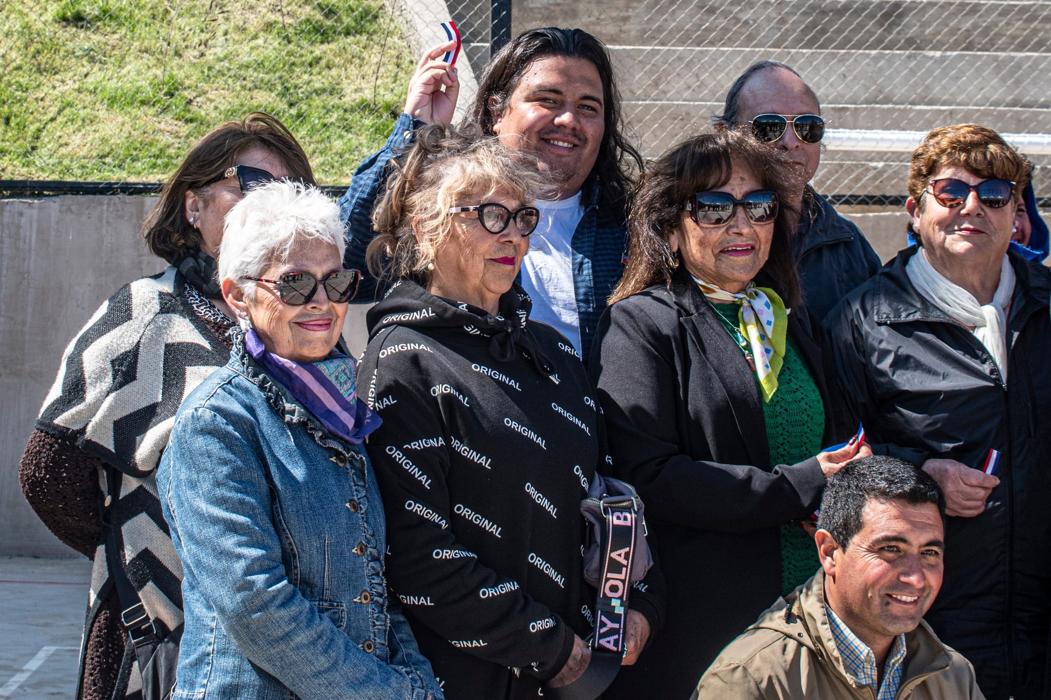 Lee más sobre el artículo Inauguración de multicancha en calle Chena, Playa Hermosa